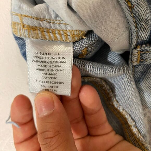 Tinseltown Women’s Size 3 Butterfly Print Flare Jeans Frayed Hem Y2K - Picture 4 of 7